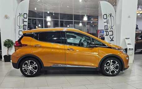Chevrolet Bolt, 2017 год, 1 650 000 рублей, 6 фотография