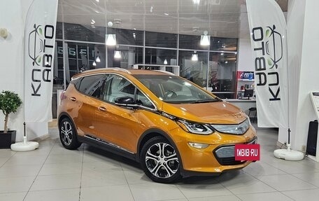 Chevrolet Bolt, 2017 год, 1 650 000 рублей, 7 фотография