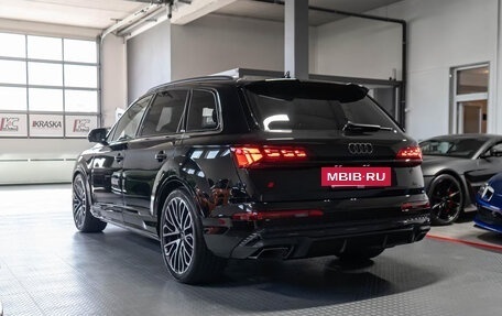 Audi Q7, 2025 год, 12 500 000 рублей, 9 фотография
