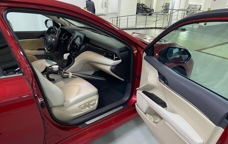 Toyota Camry, 2021 год, 3 760 000 рублей, 4 фотография