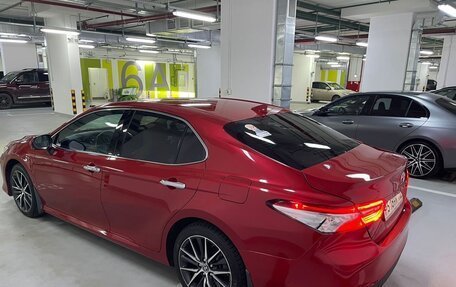 Toyota Camry, 2021 год, 3 760 000 рублей, 3 фотография