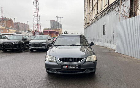 Hyundai Accent II, 2004 год, 375 000 рублей, 2 фотография