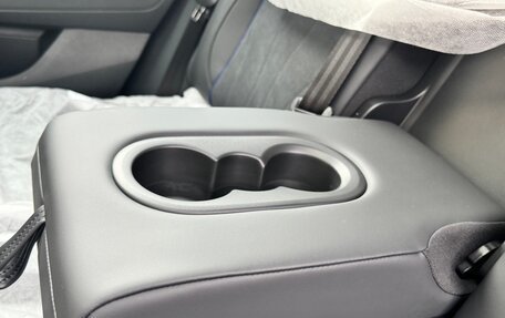 Volkswagen Tiguan, 2025 год, 4 950 000 рублей, 10 фотография