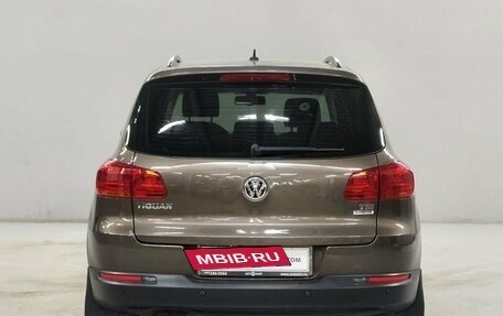 Volkswagen Tiguan I, 2015 год, 1 280 000 рублей, 6 фотография