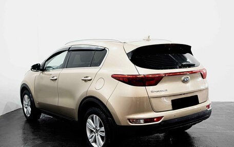 KIA Sportage IV рестайлинг, 2018 год, 2 550 000 рублей, 6 фотография