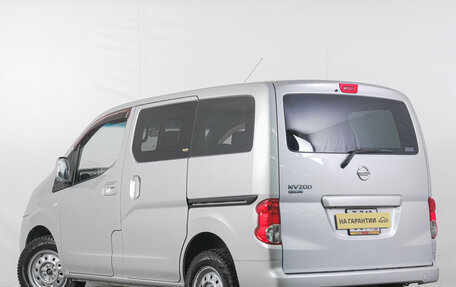 Nissan NV200, 2013 год, 1 369 000 рублей, 4 фотография