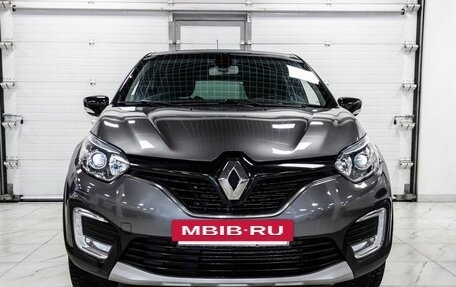 Renault Kaptur I рестайлинг, 2018 год, 1 620 000 рублей, 2 фотография