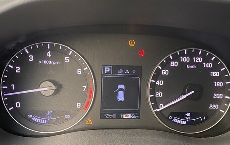 Hyundai Creta I рестайлинг, 2018 год, 2 100 000 рублей, 10 фотография