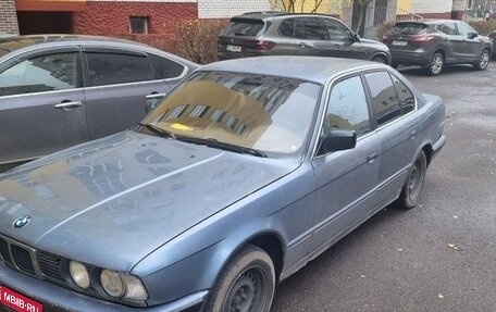 BMW 5 серия, 1989 год, 430 000 рублей, 1 фотография