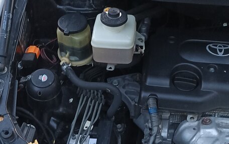 Toyota Ipsum II, 2001 год, 950 000 рублей, 7 фотография