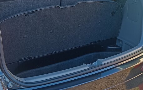 Toyota Ipsum II, 2001 год, 950 000 рублей, 16 фотография