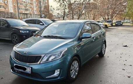 KIA Rio III рестайлинг, 2013 год, 991 262 рублей, 3 фотография