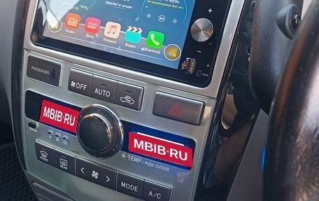 Toyota Ipsum II, 2001 год, 950 000 рублей, 11 фотография