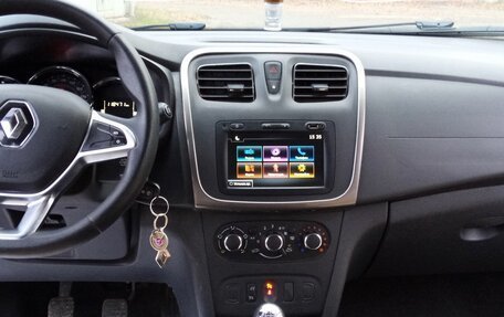 Renault Sandero II рестайлинг, 2019 год, 1 185 000 рублей, 9 фотография