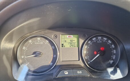 Skoda Fabia II, 2012 год, 400 000 рублей, 21 фотография