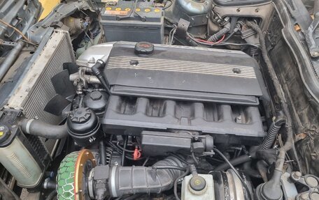 BMW 5 серия, 1989 год, 430 000 рублей, 5 фотография