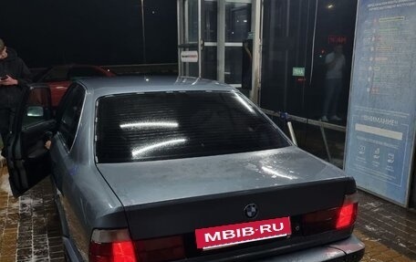 BMW 5 серия, 1989 год, 430 000 рублей, 8 фотография