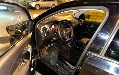 Volkswagen Polo VI (EU Market), 2011 год, 570 000 рублей, 12 фотография