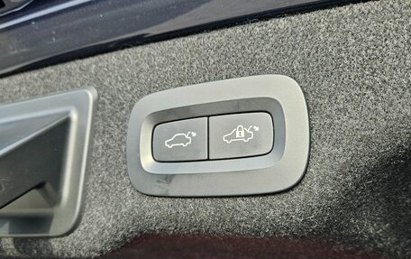 Volvo S90 II рестайлинг, 2019 год, 2 800 000 рублей, 20 фотография