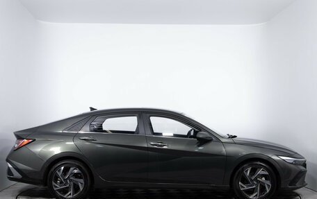 Hyundai Elantra, 2023 год, 2 160 000 рублей, 4 фотография