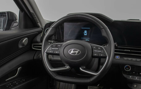 Hyundai Elantra, 2023 год, 2 160 000 рублей, 15 фотография