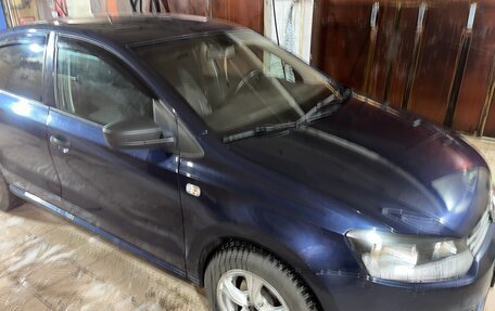 Volkswagen Polo VI (EU Market), 2013 год, 600 000 рублей, 2 фотография