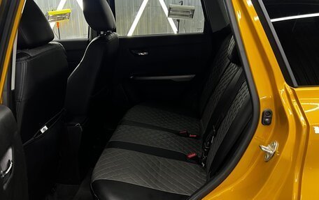 Suzuki Vitara II рестайлинг, 2021 год, 2 300 000 рублей, 10 фотография