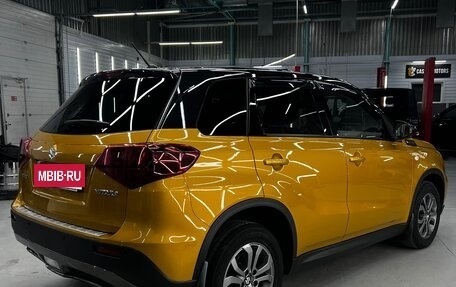 Suzuki Vitara II рестайлинг, 2021 год, 2 300 000 рублей, 14 фотография