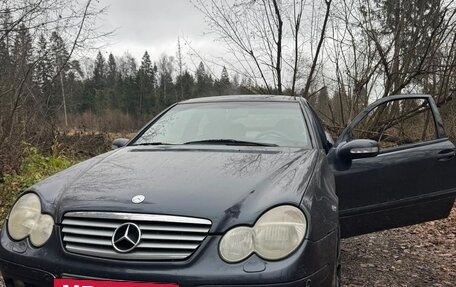 Mercedes-Benz C-Класс, 2002 год, 420 000 рублей, 4 фотография