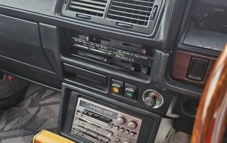 Toyota Mark II IV (X60), 1982 год, 950 000 рублей, 15 фотография