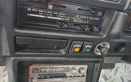 Toyota Mark II IV (X60), 1982 год, 950 000 рублей, 19 фотография