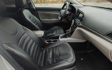 Hyundai Elantra VI рестайлинг, 2018 год, 1 340 000 рублей, 6 фотография