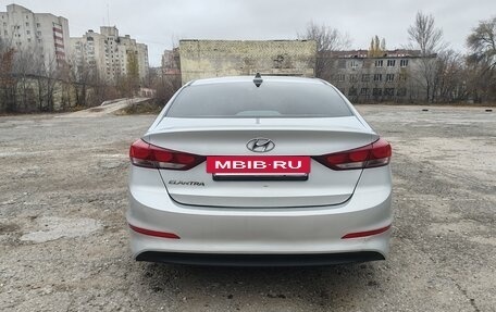 Hyundai Elantra VI рестайлинг, 2018 год, 1 340 000 рублей, 5 фотография