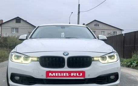 BMW 3 серия, 2015 год, 1 590 000 рублей, 2 фотография