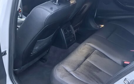 BMW 3 серия, 2015 год, 1 590 000 рублей, 12 фотография