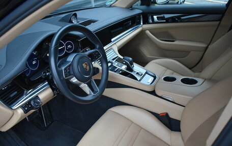 Porsche Panamera II рестайлинг, 2020 год, 10 990 000 рублей, 14 фотография