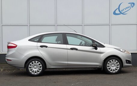 Ford Fiesta, 2015 год, 690 000 рублей, 5 фотография