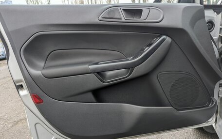 Ford Fiesta, 2015 год, 690 000 рублей, 14 фотография