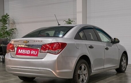 Chevrolet Cruze II, 2013 год, 910 000 рублей, 6 фотография
