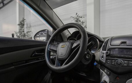 Chevrolet Cruze II, 2013 год, 910 000 рублей, 21 фотография