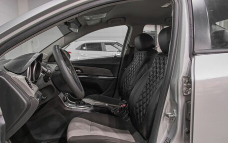 Chevrolet Cruze II, 2013 год, 910 000 рублей, 26 фотография