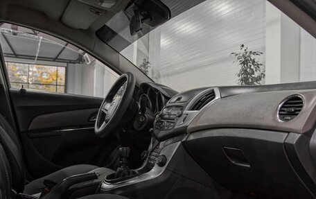 Chevrolet Cruze II, 2013 год, 910 000 рублей, 29 фотография