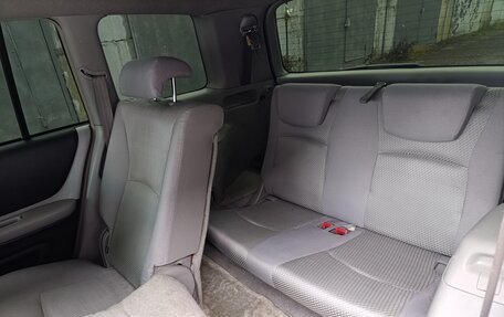 Toyota Highlander III, 2004 год, 900 000 рублей, 12 фотография