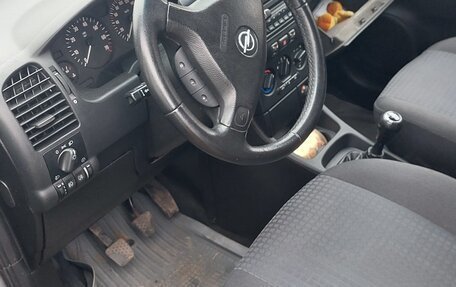 Opel Zafira A рестайлинг, 2004 год, 650 000 рублей, 9 фотография