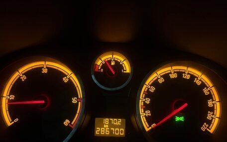 Opel Corsa D, 2010 год, 530 000 рублей, 24 фотография