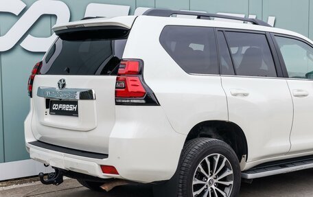 Toyota Land Cruiser Prado 150 рестайлинг 2, 2020 год, 5 799 000 рублей, 10 фотография