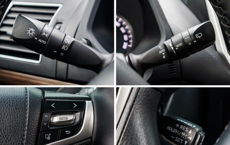 Toyota Land Cruiser Prado 150 рестайлинг 2, 2020 год, 5 799 000 рублей, 20 фотография