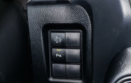 Toyota Land Cruiser Prado 150 рестайлинг 2, 2020 год, 5 799 000 рублей, 28 фотография