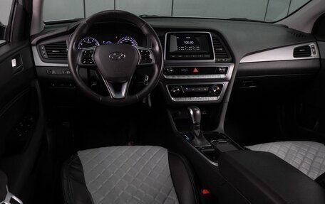 Hyundai Sonata VII, 2019 год, 1 599 000 рублей, 6 фотография