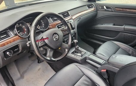 Skoda Superb III рестайлинг, 2013 год, 980 000 рублей, 8 фотография